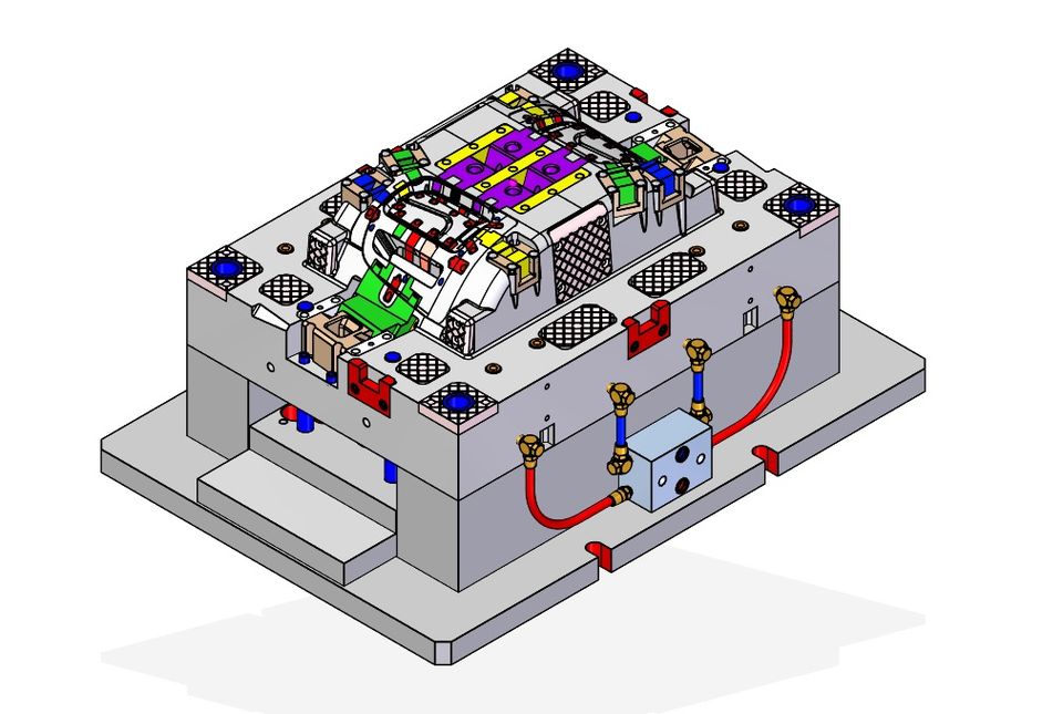 Projetos e desenvolvimento de moldes de Injeção e Sopro